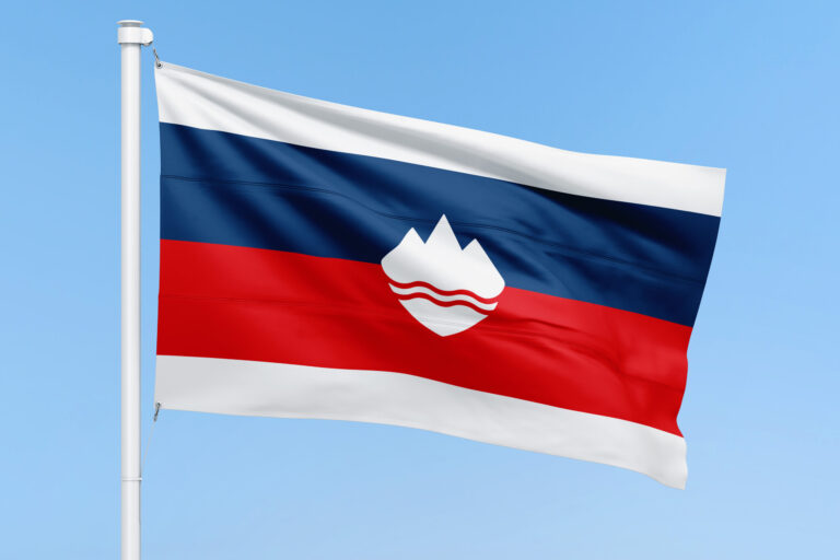 Drapeau officiel du Pays des Alpes